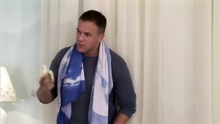 Orosz tini picsa és a kettő kuki