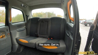 Fake Taxi - Tini hölgyemény és a hatalmas taxis örömrúd