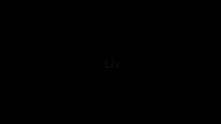 TUSHYRAW - Liv Revamped a gyönyörű latina kisasszony
