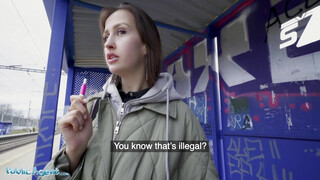 Public Agent - Fiatal kiscsaj pénzért dug