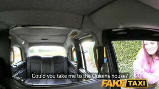 FakeTaxi cuki amcsi picsa engedi popsiba is