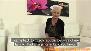 FakeAgent cseh bögyös nőci dugni érkezett