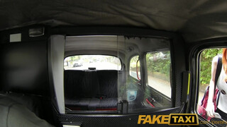FakeTaxi - Zara DuRose popója bekúrva