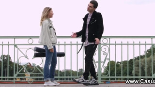 Casual Tini Szex - izgató fekete kisasszony és a barátja