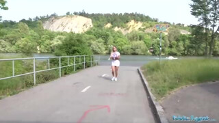 Public Agent - Méretes didkós szép seggű csaj