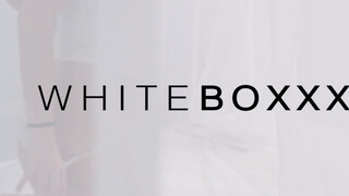 WhiteBoxxx - Lena Reif a méretes keblű orosz picsa