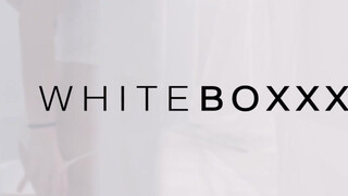 WHITEBOXXX - Nikki Hill muffja bekúrva