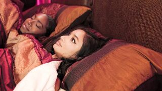 Amari Anne el sem hiszi, milyen jól nyali csajszit Avery Black!